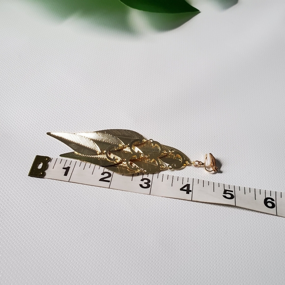 Clip On Leaf Feather Chandelier Earrings - Picture 5 of 6